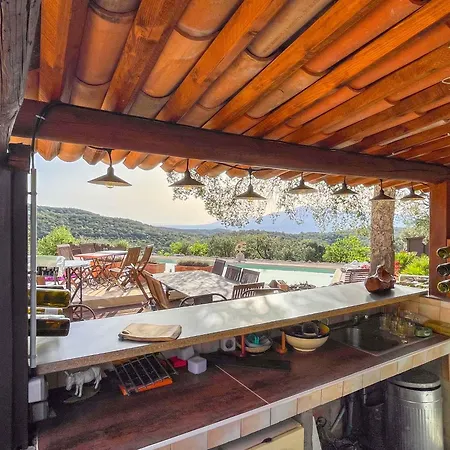 Mas La Marchette לינה וארוחת בוקר Oms