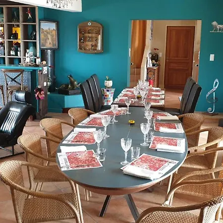 לינה וארוחת בוקר Mas La Marchette Oms