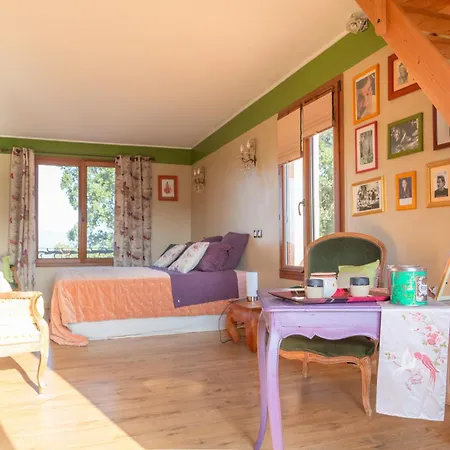 לינה וארוחת בוקר Mas La Marchette Oms