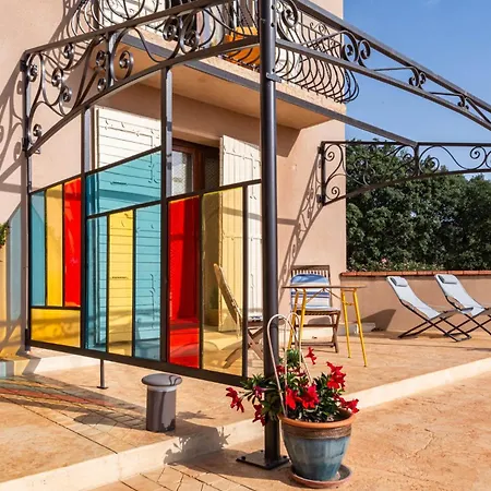 Mas La Marchette * Oms