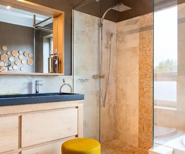 Bed & Breakfast Mas La Marchette Oms